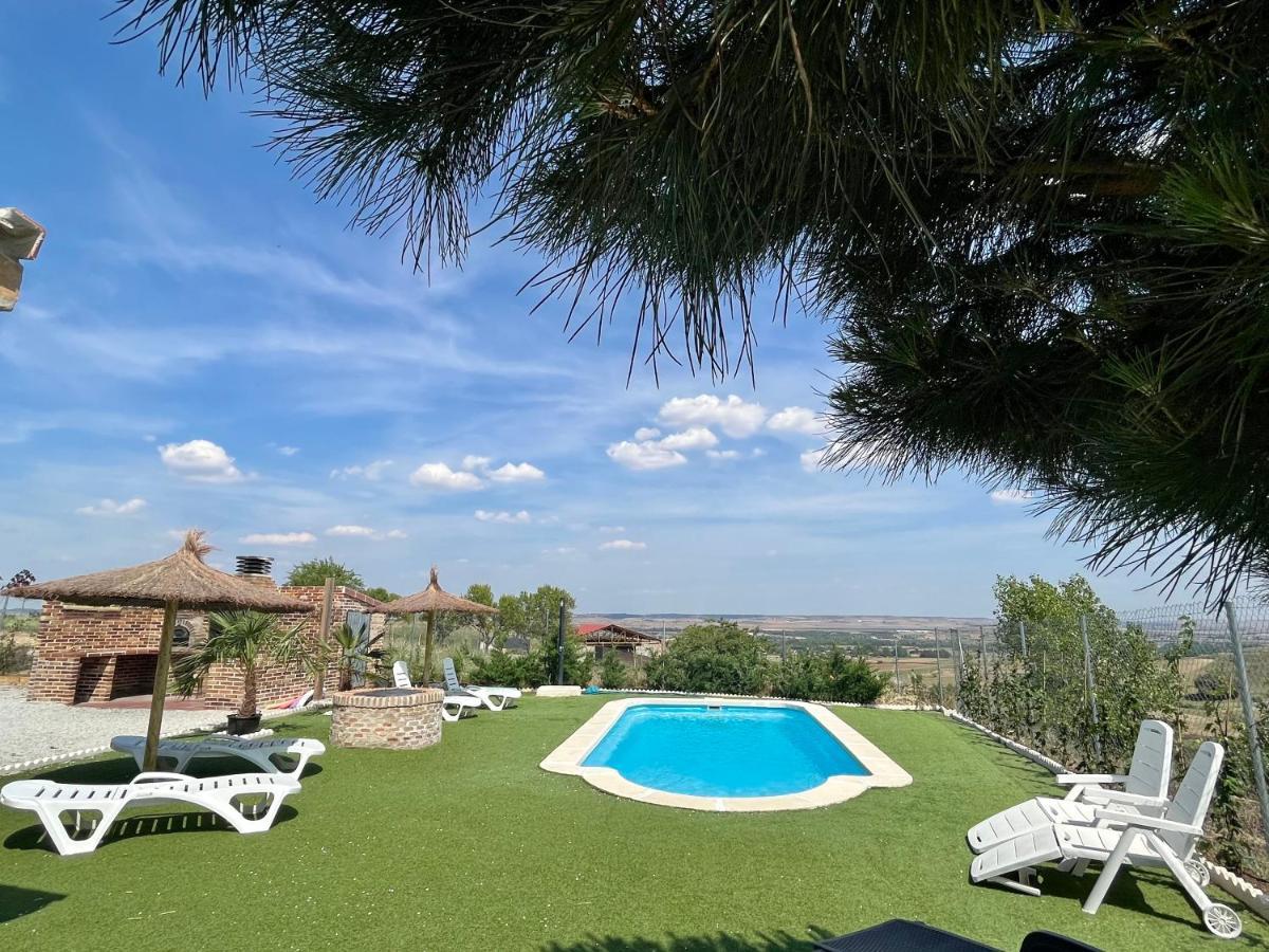 La Natuca Casa Rural Villa El Molar Luaran gambar
